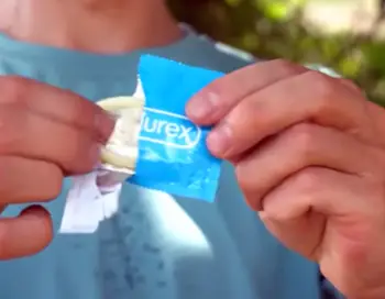 durex prolong vs performax