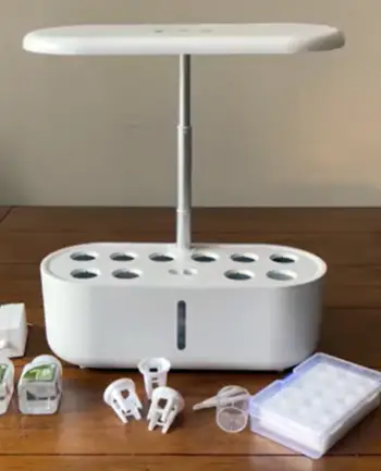 Auk Vs. AeroGarden