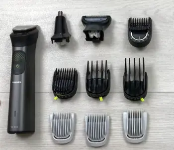 Philips Norelco Multigroom 9000