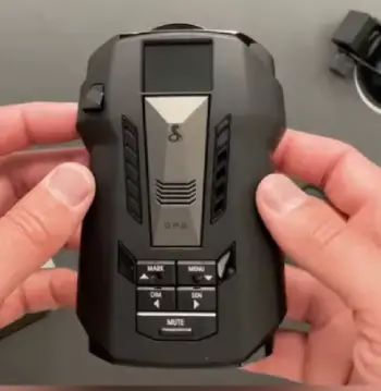 Cobra RAD 700i