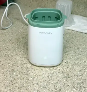 Momcozy