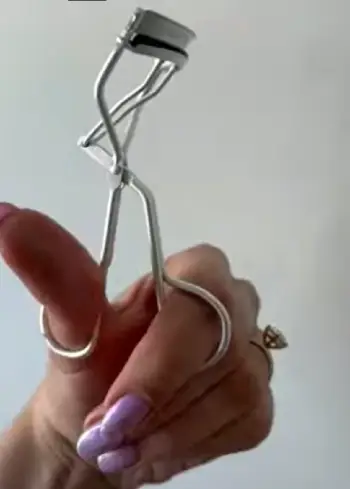 Tweezerman Eyelash Curler