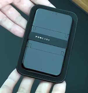 Slim Mint Wallet