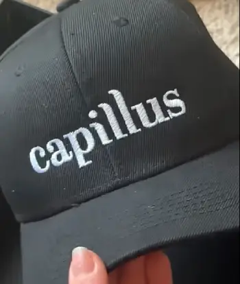  Capillus