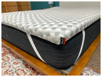 Layla Memory Foam Topper