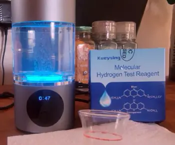 EVOLV Hydrogen Water Bottle