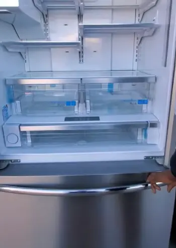 Frigidaire Refrigerator