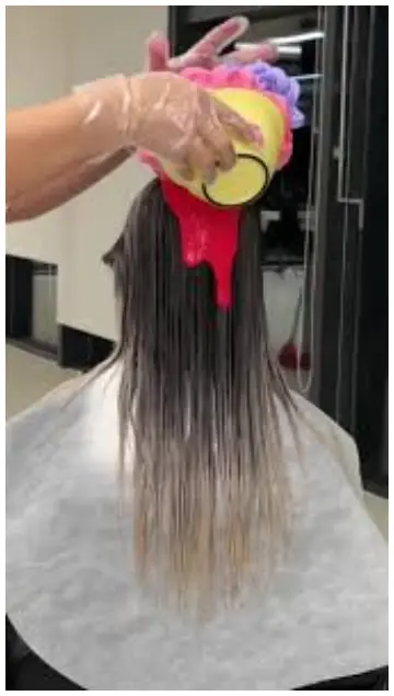 Lauxuria Hair Color