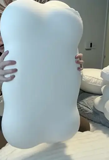 Mellow Cloud Pillow 