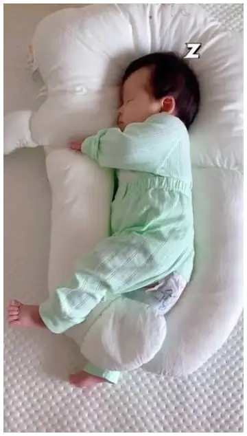 Cradle Cuties Pillow