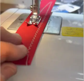 Janome 2212 Sewing Machine