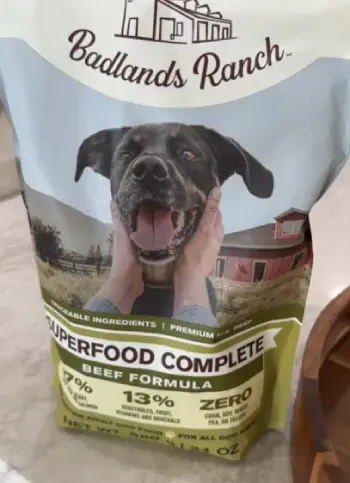 Badlands Ranch dog fod