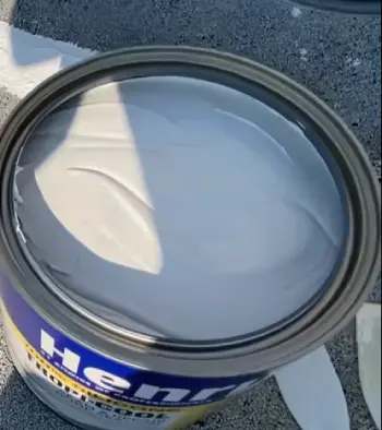 Henry Elastomeric Roof Coating