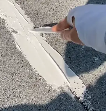 Henry Elastomeric Roof Coating