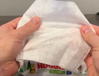 huggies simply clean