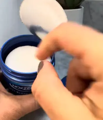 Noxzema Cleansing Pads 