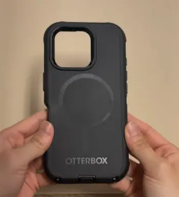 OtterBox  Defender