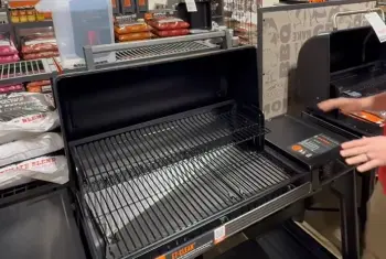 Traeger Woodridge Pro