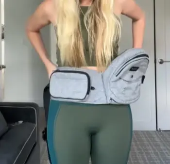 TushBaby Hip Carrier
