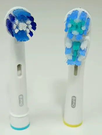 Oral-B CrossAction Vs. FlossAction