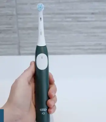 Oral-B iO Series 2