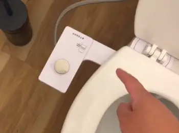 Tushy Bidet