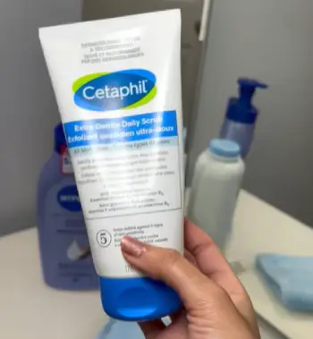 Cetaphil Extra Gentle Daily Scrub