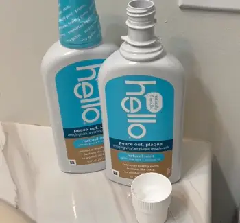 Hello Peace Out Plaque Mouthwash