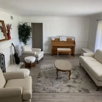 Jennifer Taylor Furniture