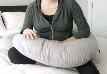 Leachco Sleeper Keeper Total Body Pregnancy Pillow