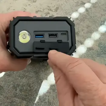 AVAPOW Jump Starter 