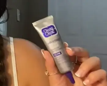 Clean & Clear Acne Spot Treatment 