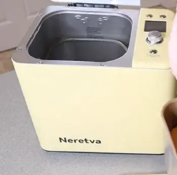 Neretva Bread Maker